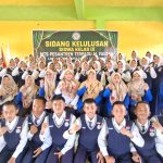 Penuh Haru dan Syukur, MTs Pesantren Terpadu Al Fauzan Lumajang Gelar Sidang Kelulusan Siswa Kelas IX